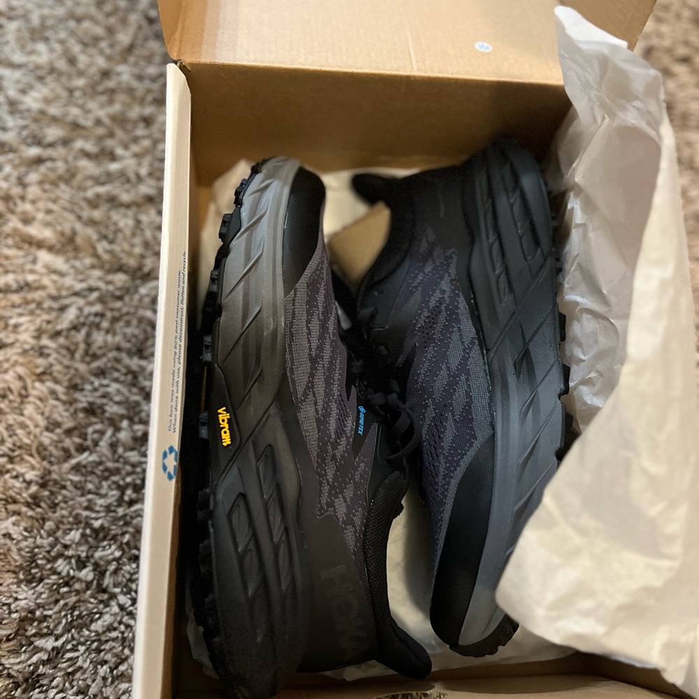 HOKA ONE ONE M Speedgoat 5 GTX Shoes